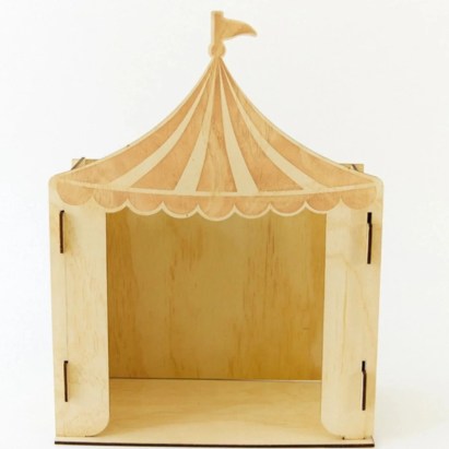 Sarah's Silks Fa cirkuszi sátor