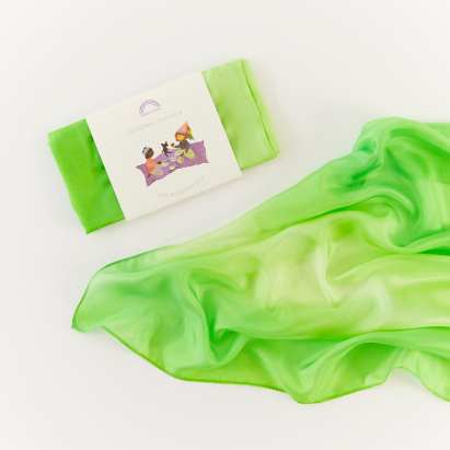 Sarah's Silks játszóselyem, mintás - Mező